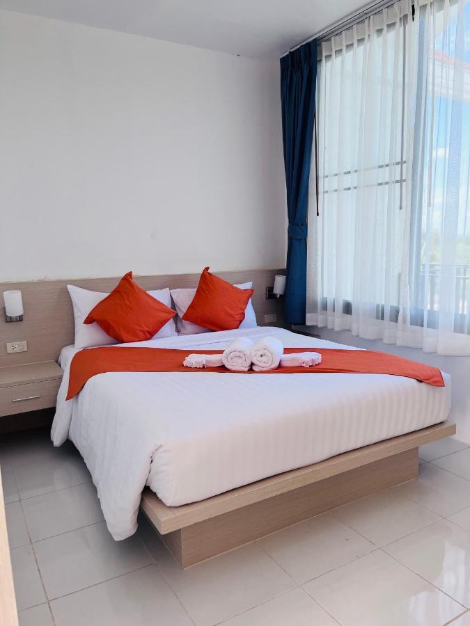White Seaview Residence 클롱 무앙 비치 외부 사진